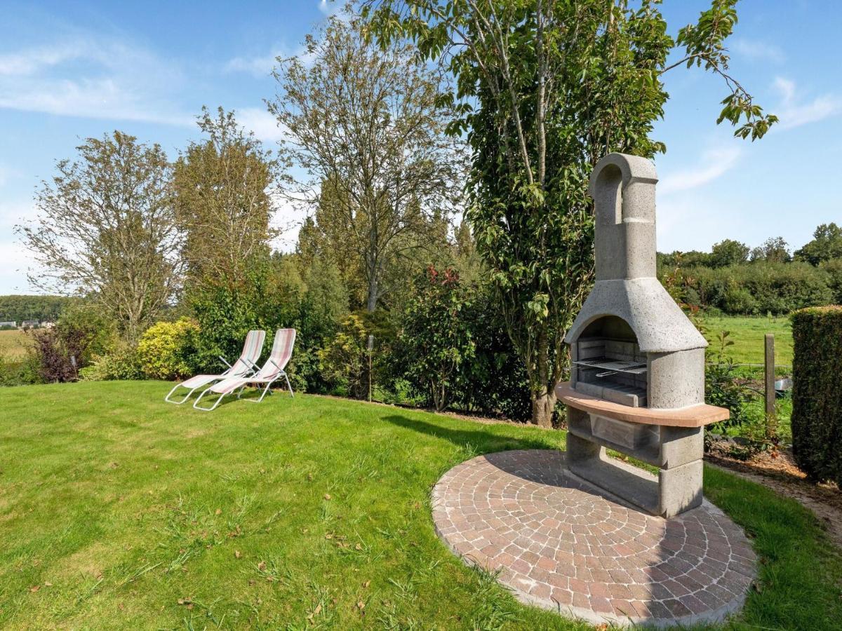 Stunning Holiday Home In Oombergen With Terrace And Garden Zottegem 外观 照片
