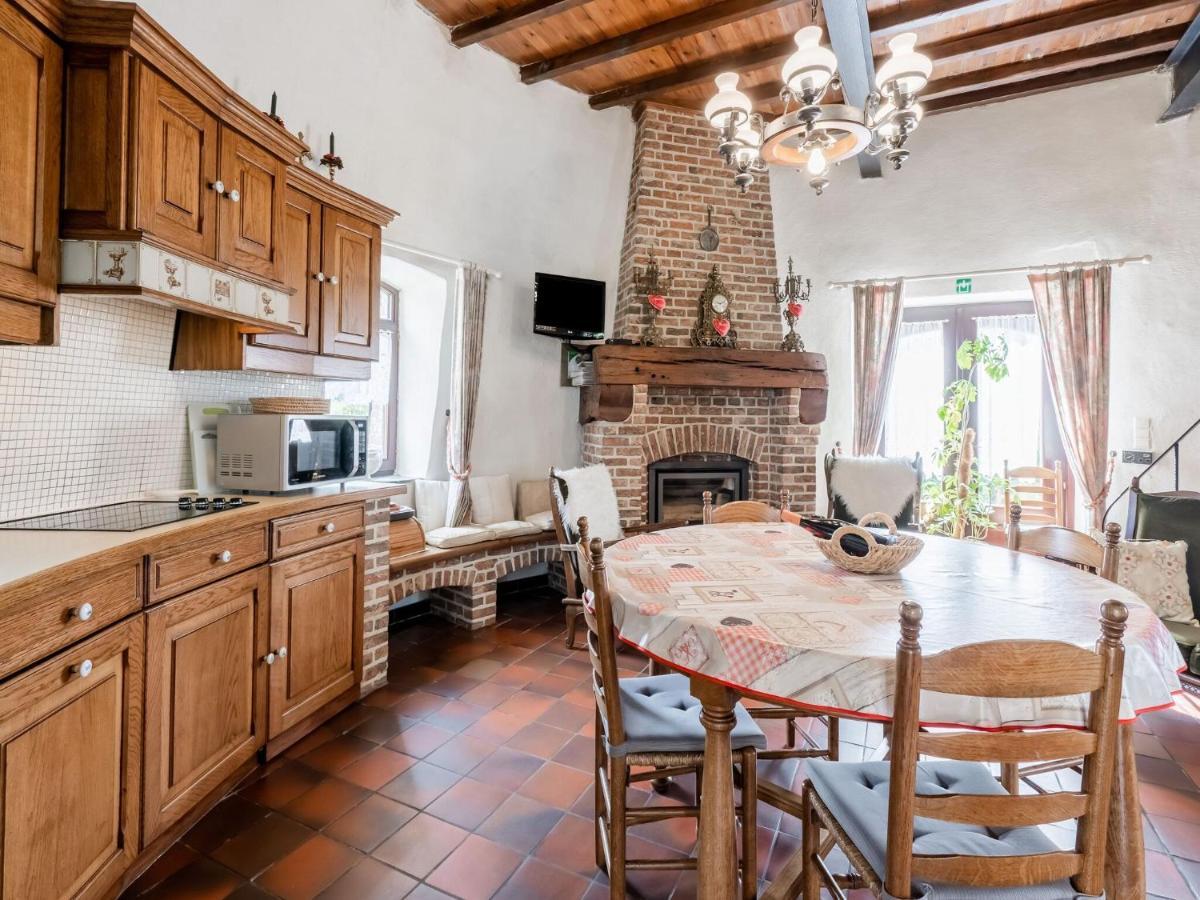Stunning Holiday Home In Oombergen With Terrace And Garden Zottegem 外观 照片
