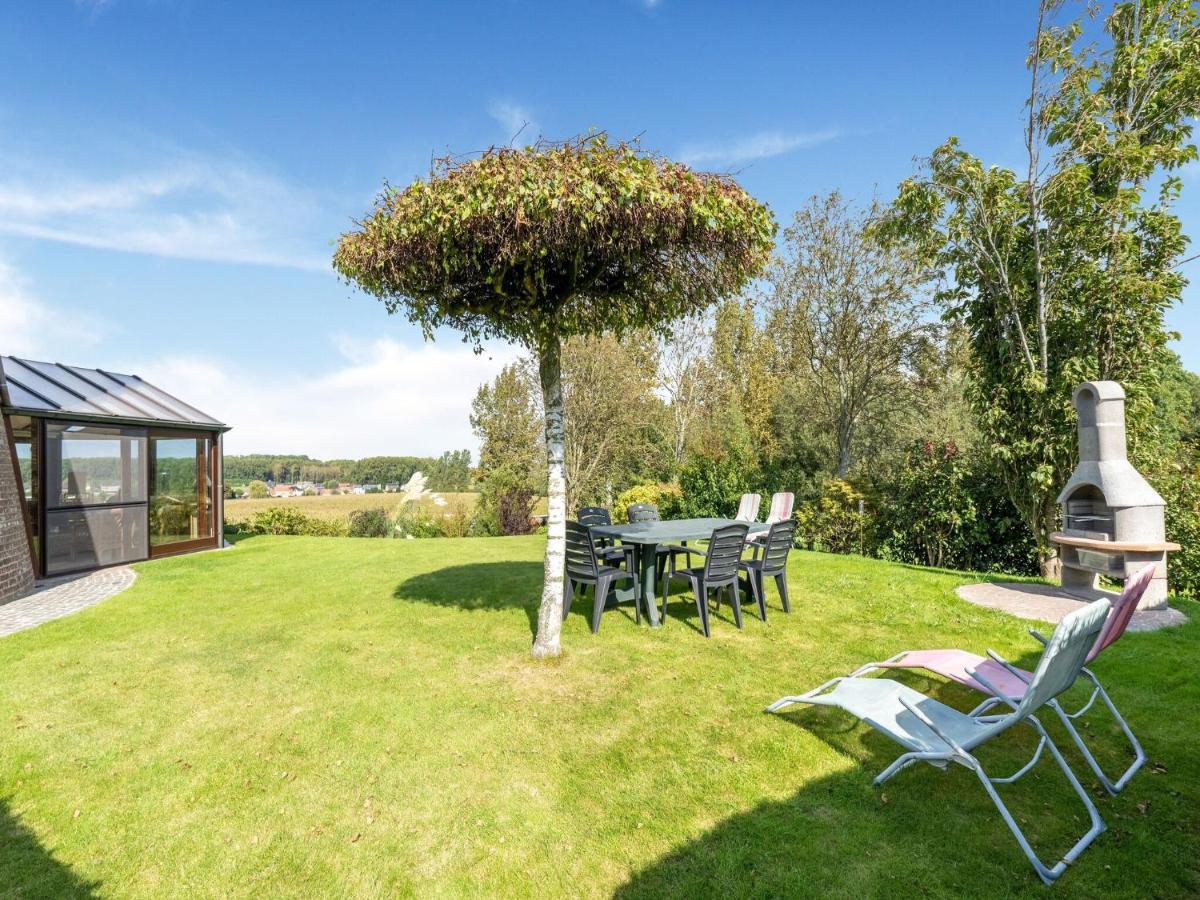 Stunning Holiday Home In Oombergen With Terrace And Garden Zottegem 外观 照片